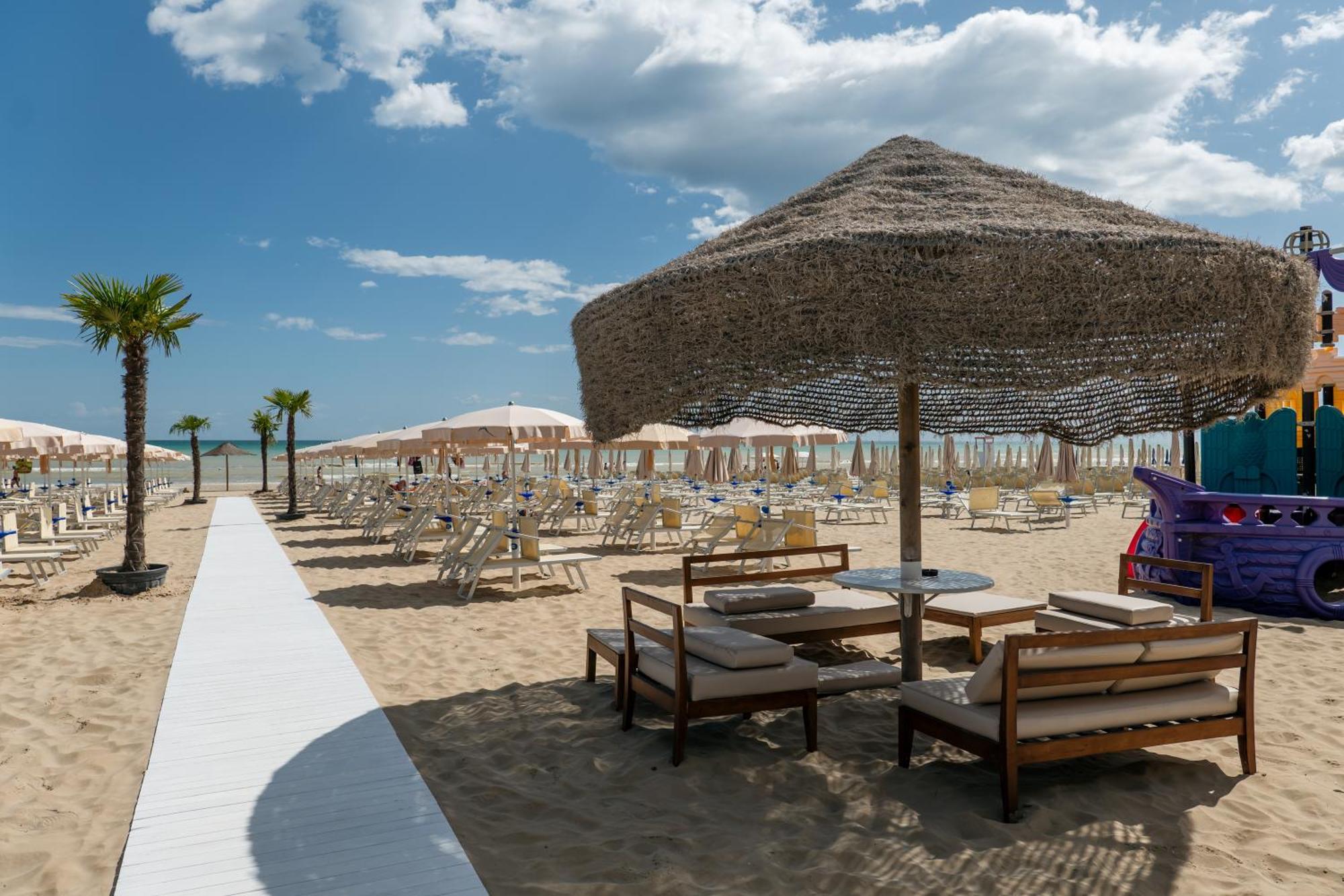 Hotel Continental Senigallia Esterno foto